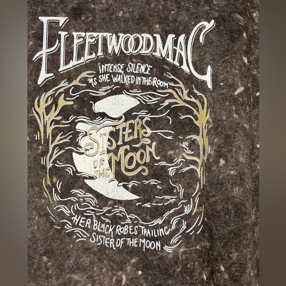 Fleetwood Mac Sisters of the‎ Moon T-Shirt Lyrics Band Tee Dark Grey and White - Picture 2 of 4